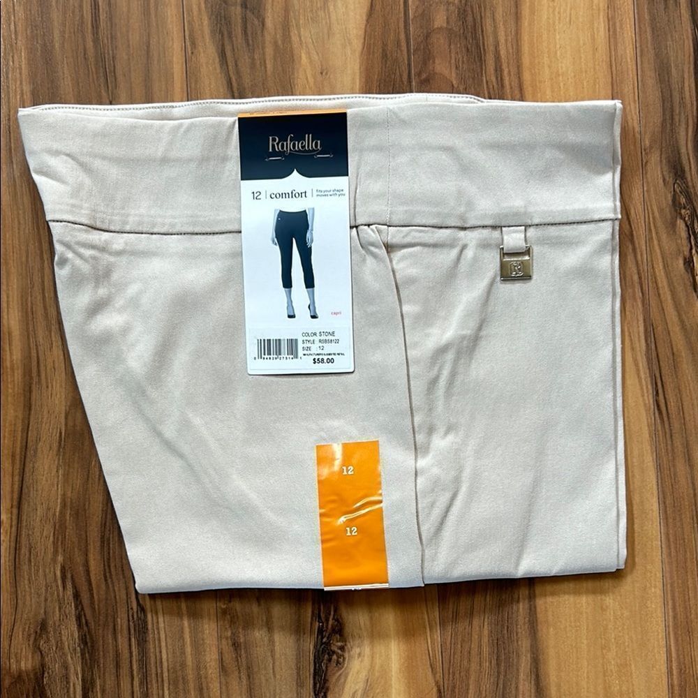 NEW Rafaella Light Tan Capris - Picture 7 of 7